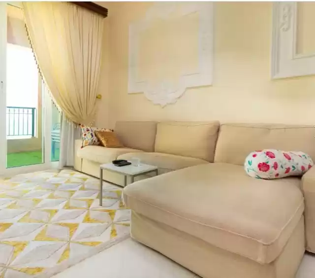 Жилой Готовая недвижимость 2 спальни С/Ж Квартира  продается в Аль-Садд , Доха #10909 - 1  image 